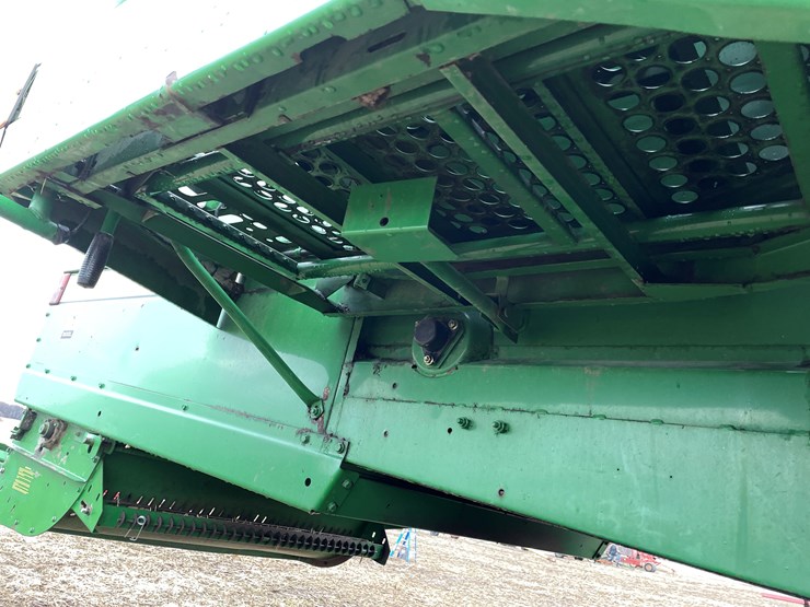 john-deere-9510-image-32