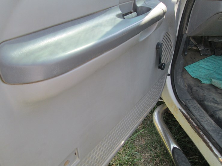 1999-ford-f350-image-28