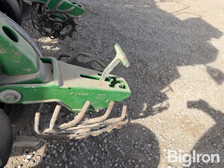 john-deere-1770-image-14