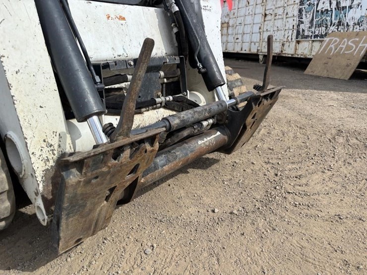 2017-bobcat-t650-image-10