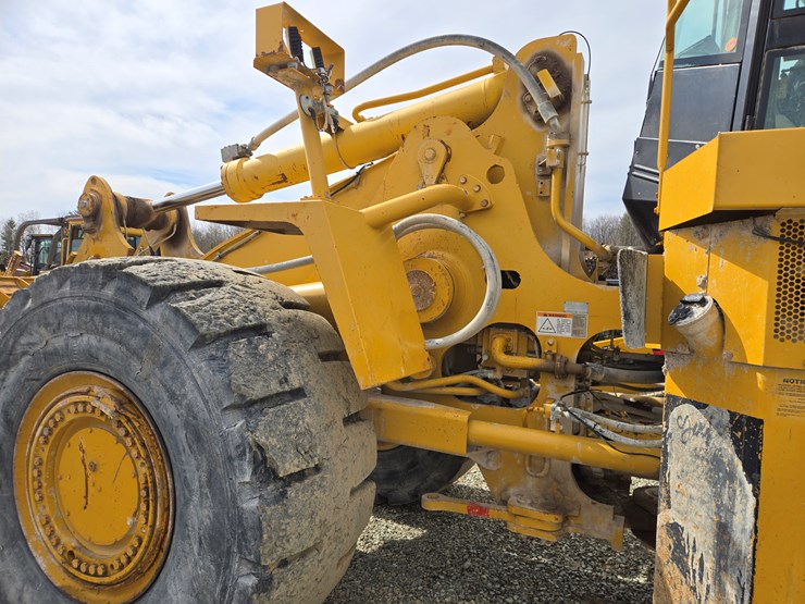 2001-caterpillar-988g-image-32