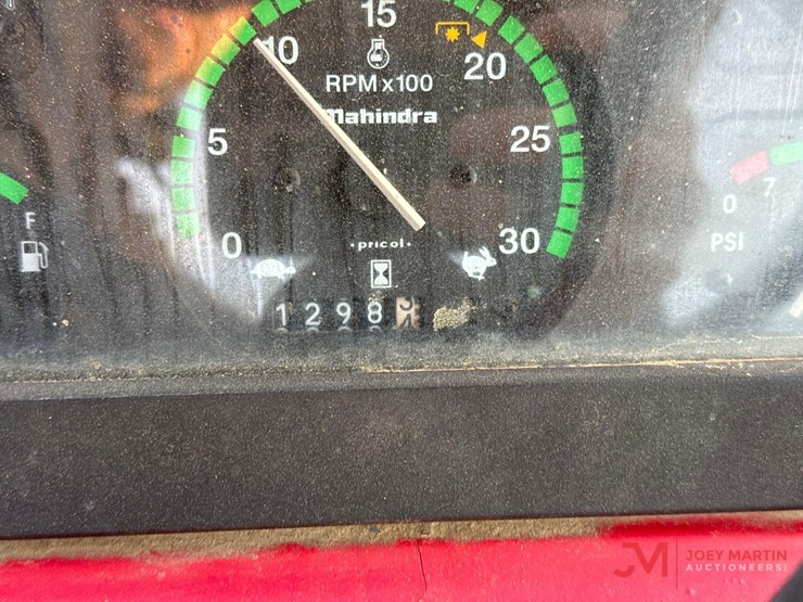 mahindra-c27-image-24