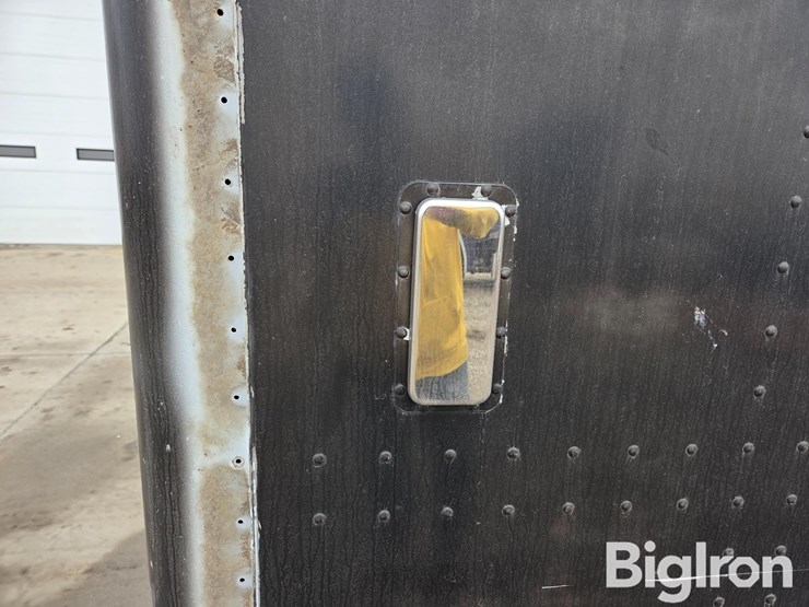 peterbilt-379-image-12