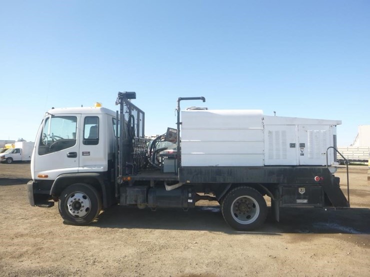 2002-gmc-t6500-image-5