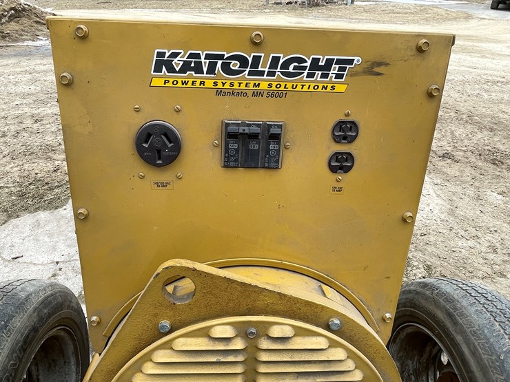 #2398-•-kato-light-pto-power-system-image-5