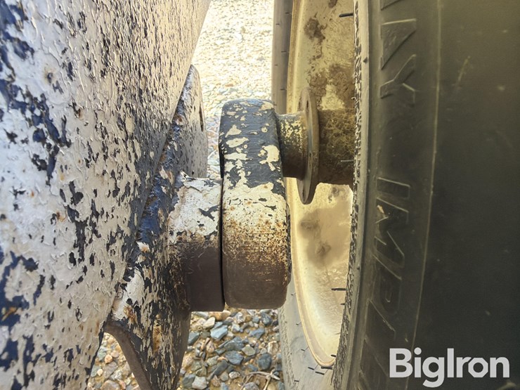 1050-gallon-t/a-nurse-tank-trailer-image-20