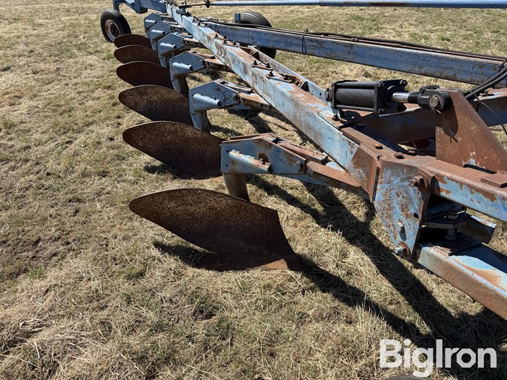 6-bottom-plow-image-10