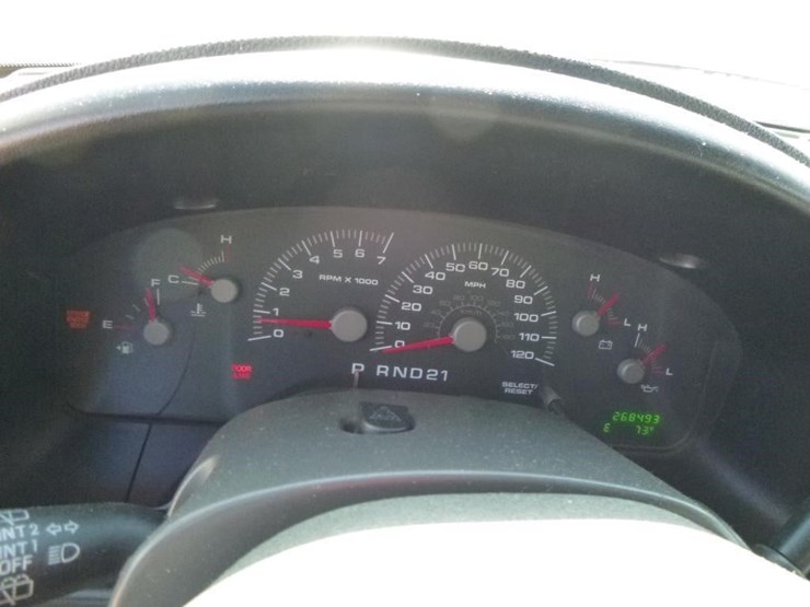 2003-ford-expedition-image-14