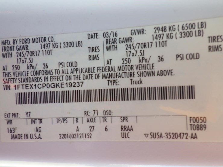 2016-ford-f150-image-14