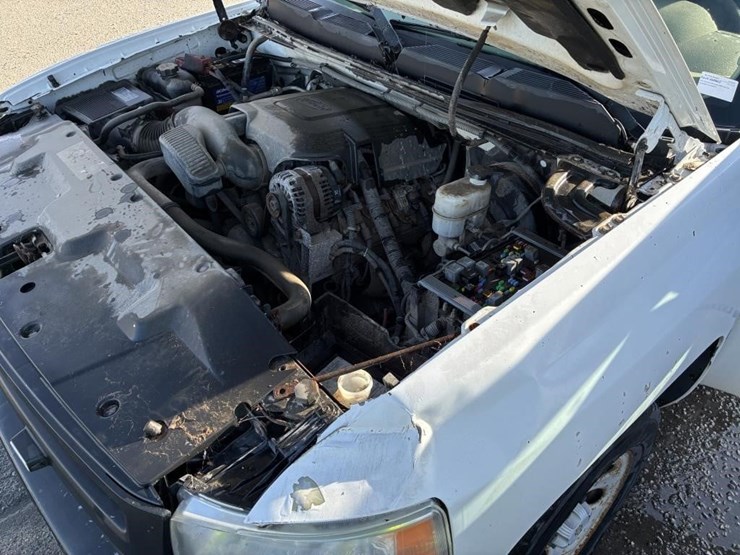 2012-chevrolet-silverado-1500-image-6