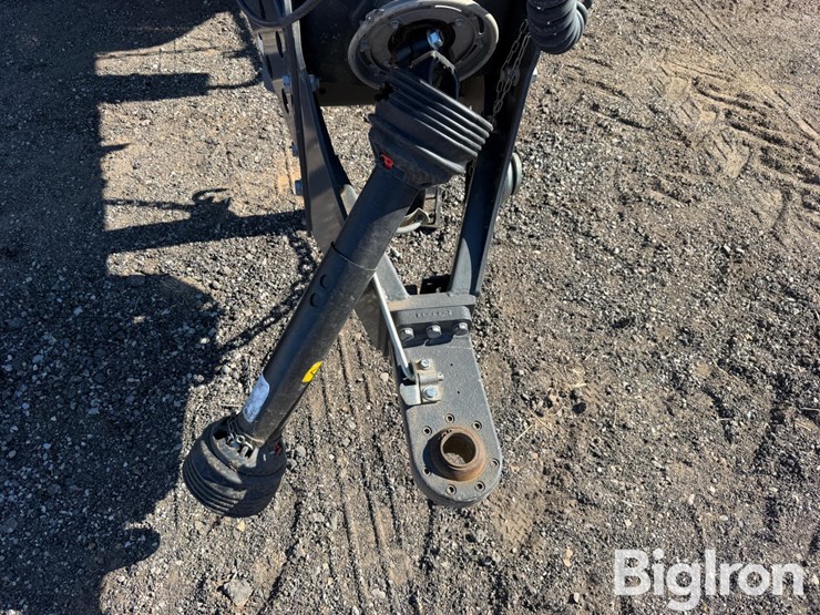 2024-massey-ferguson-lb2234xd-image-9