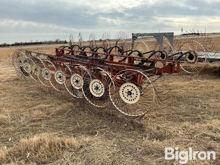 hesston-3991-image-8