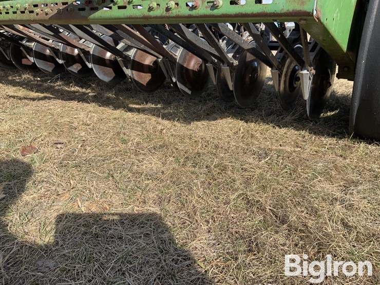 john-deere-8300-image-15