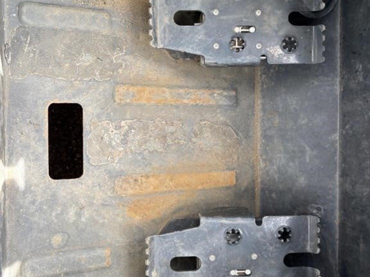 2022-bobcat-t66-image-30