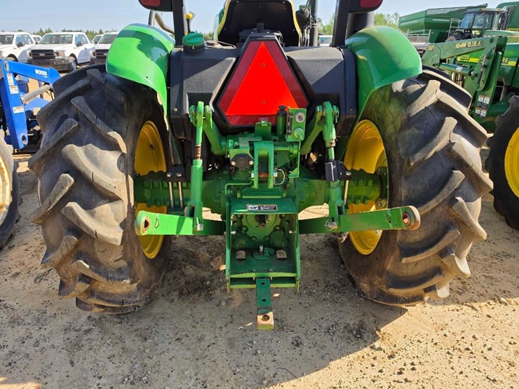 john-deere-5055e-image-7