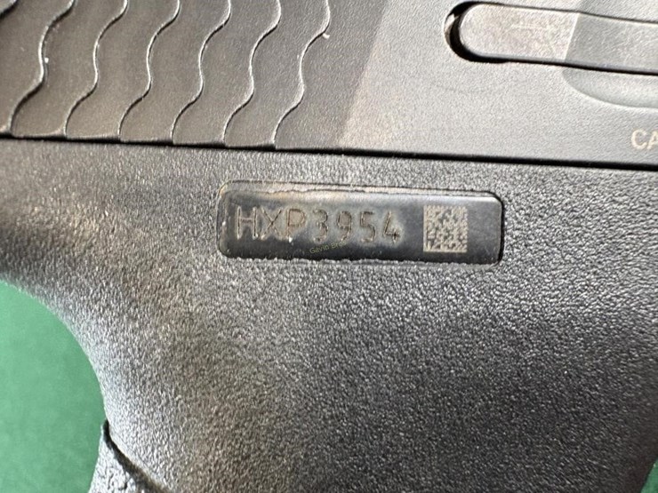 smith-&-wesson-m&p-9-shield-9mm-pistol-image-6