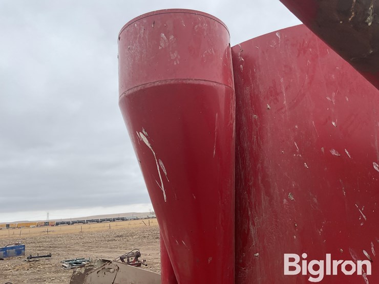 international-850-image-18