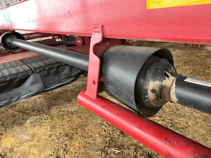 2015-new-holland-313-image-13