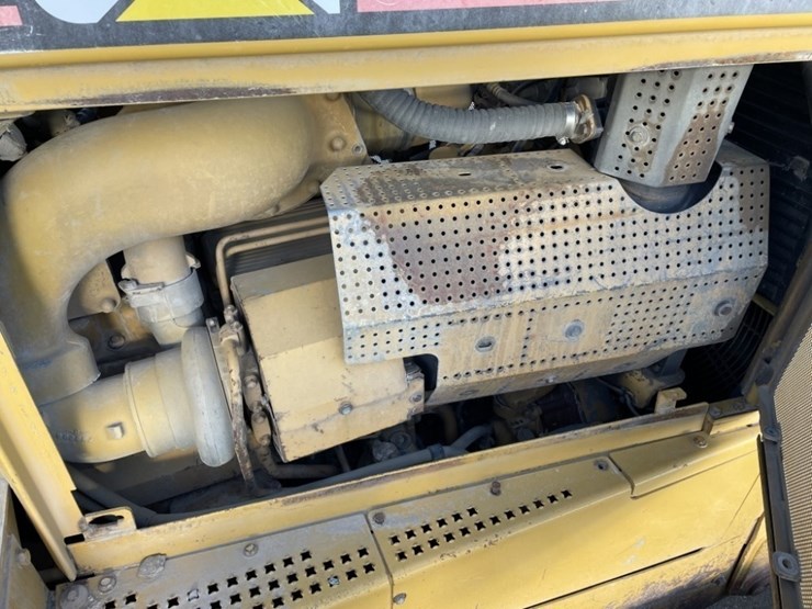 caterpillar-d8r-image-30