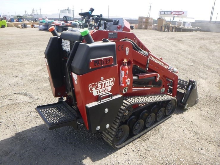 2025-stag-tl425-skid-steer-track-loader-image-3