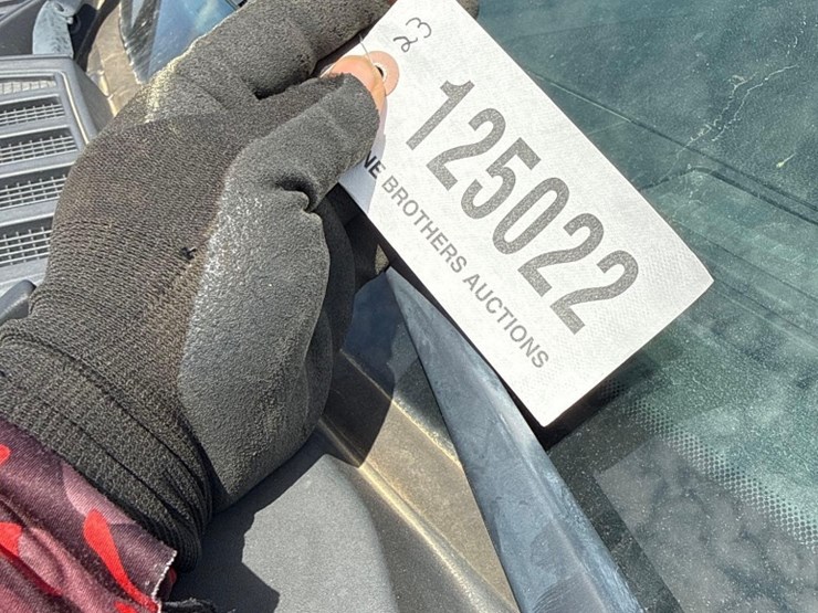 2019-ford-f150-xl-image-15