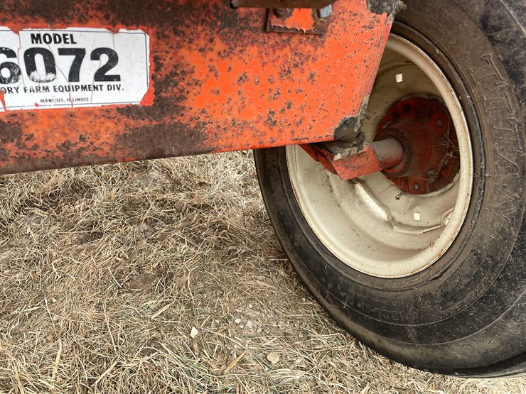 #2367-•-knowles-gravity-box-image-15