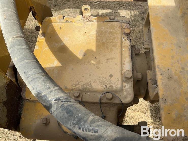 ag-chem-terra-gator-1664t-image-12