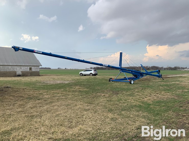 brandt-1070-hp-10"x70'-swing-away-auger-image-5