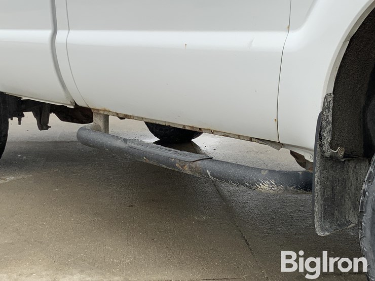 2013-ford-f250-xl-image-11