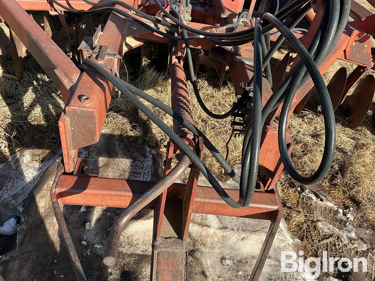 international-490-image-12