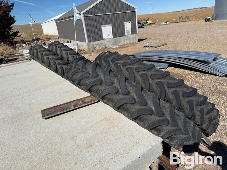 firestone-12.4r54-tractor-tires-image-6