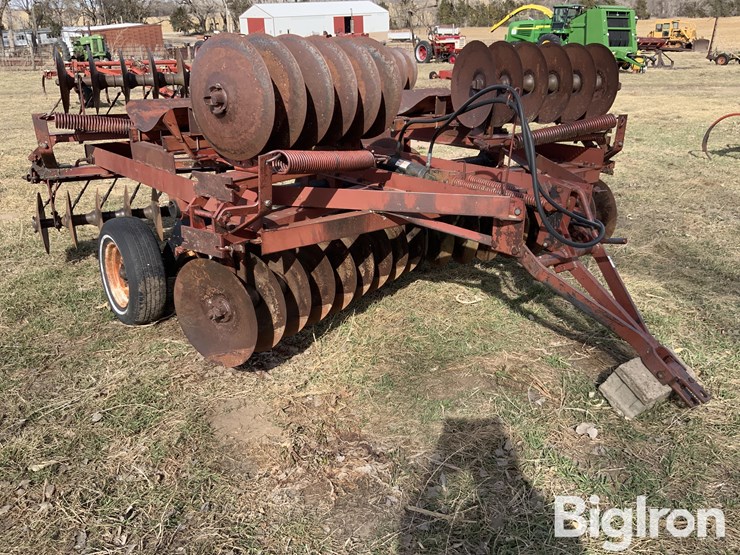 international-470-image-3