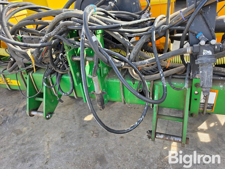 john-deere-1730-image-17