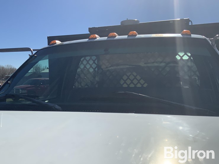 1996-chevrolet-c6000-kodiak-s/a-flatbed-truck-image-10