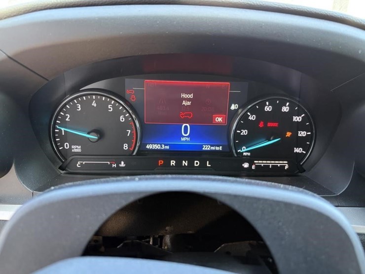 2022-ford-explorer-image-15