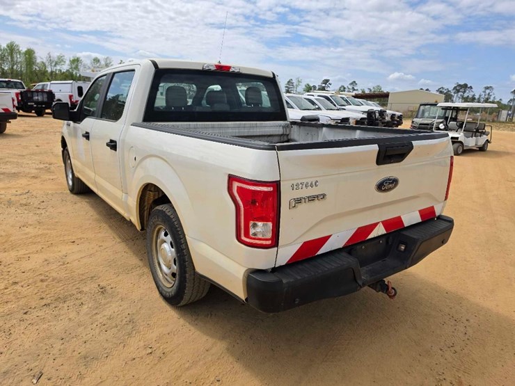 2016-ford-f150-xl-image-2