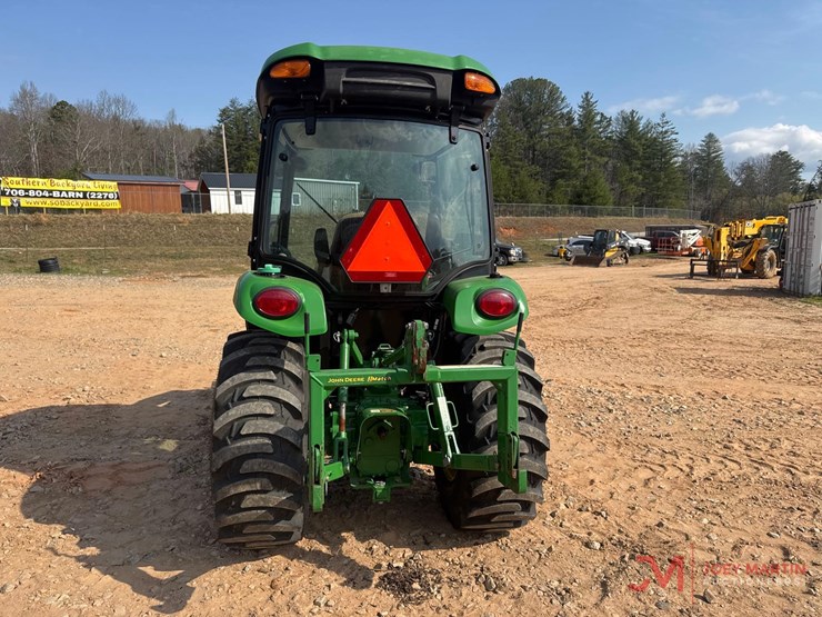 john-deere-3046r-image-5