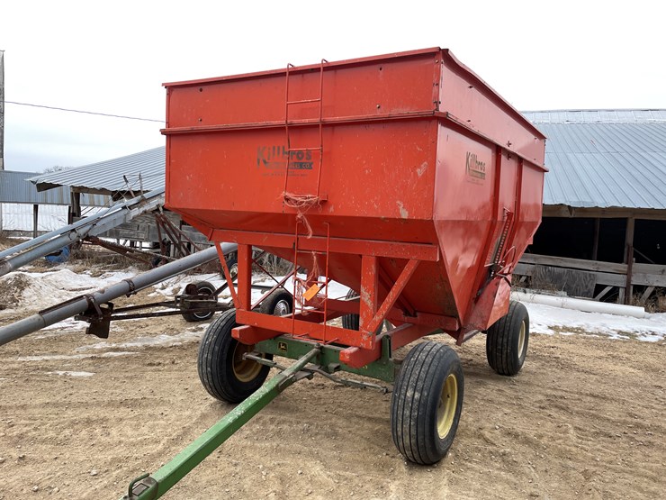 john-deere-1075-image-1