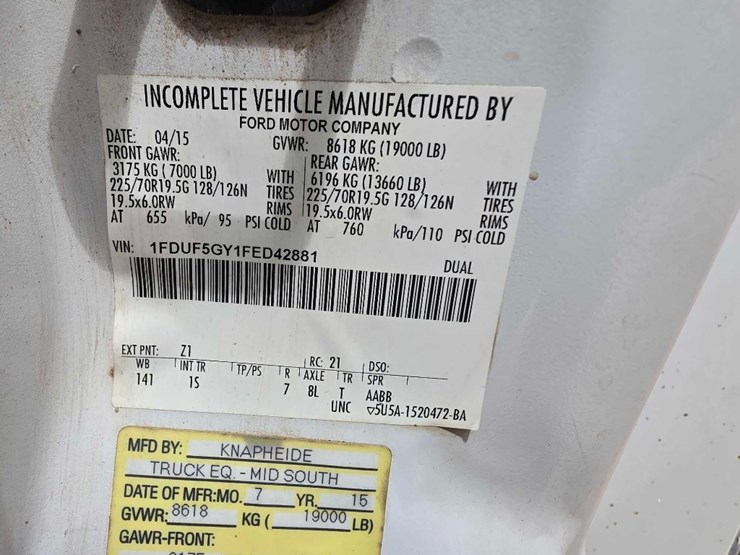 2015-ford-f550-image-16