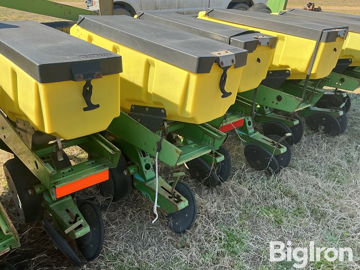 john-deere-1730-image-18