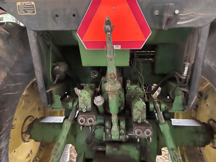 john-deere-4440-image-52