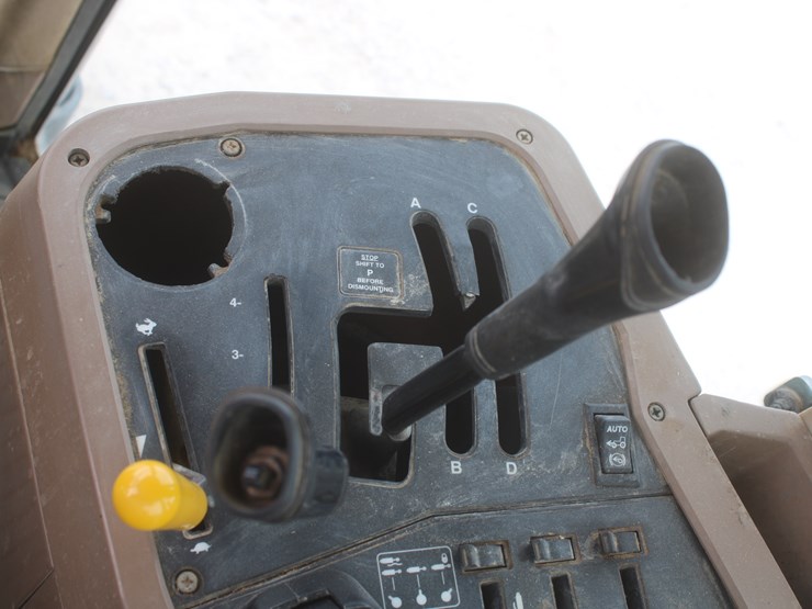 john-deere-7610-image-31