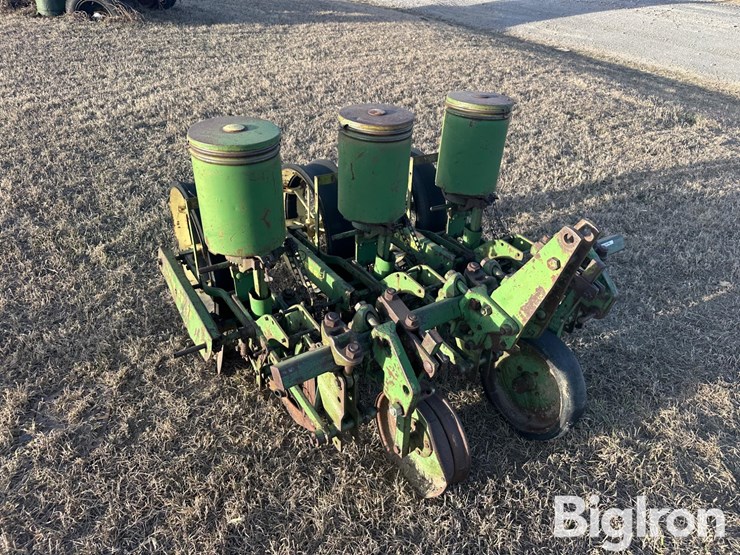 john-deere-24-image-3