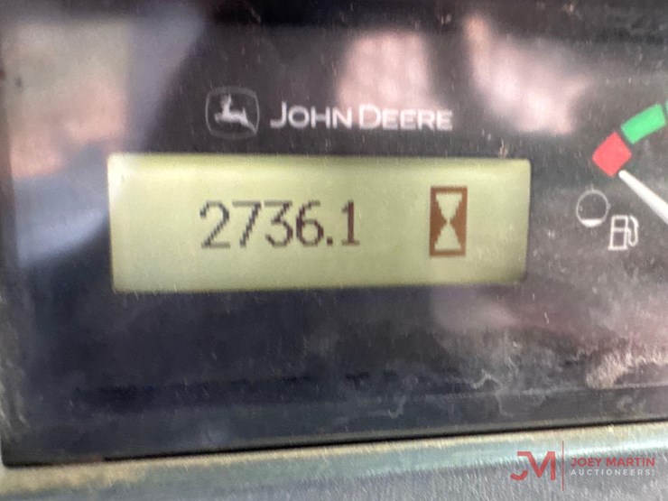 2014-deere-319d-image-17
