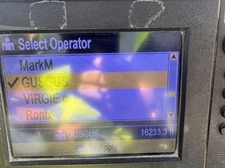 2012-caterpillar-740b-image-15