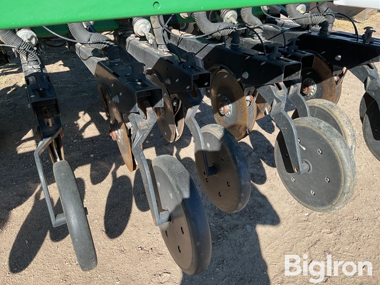 2003-great-plains-3s-3000-image-19