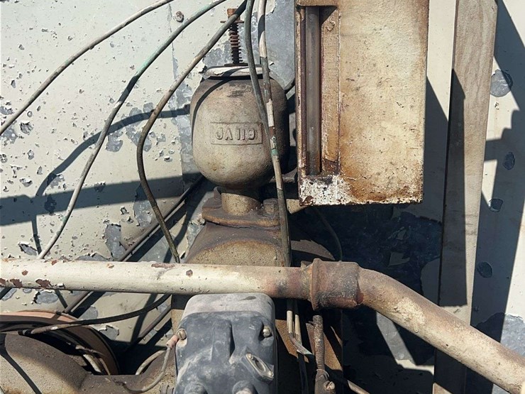 big-bull-tractor-image-17