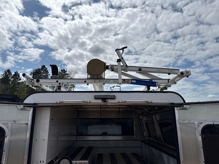 2019-ford-f250-xl-image-8