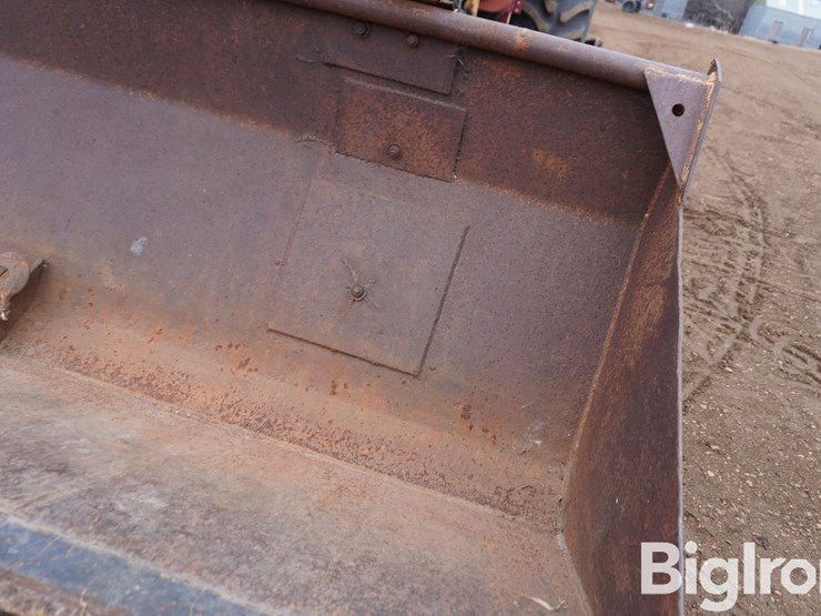 1976-international-1086-image-18