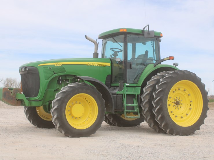 john-deere-8120-image-1